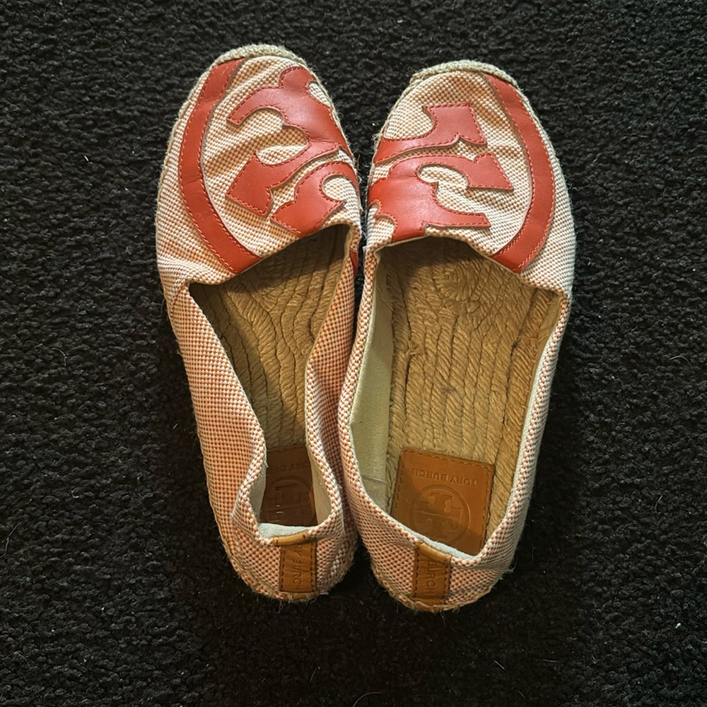 Tory Burch Orange flats
